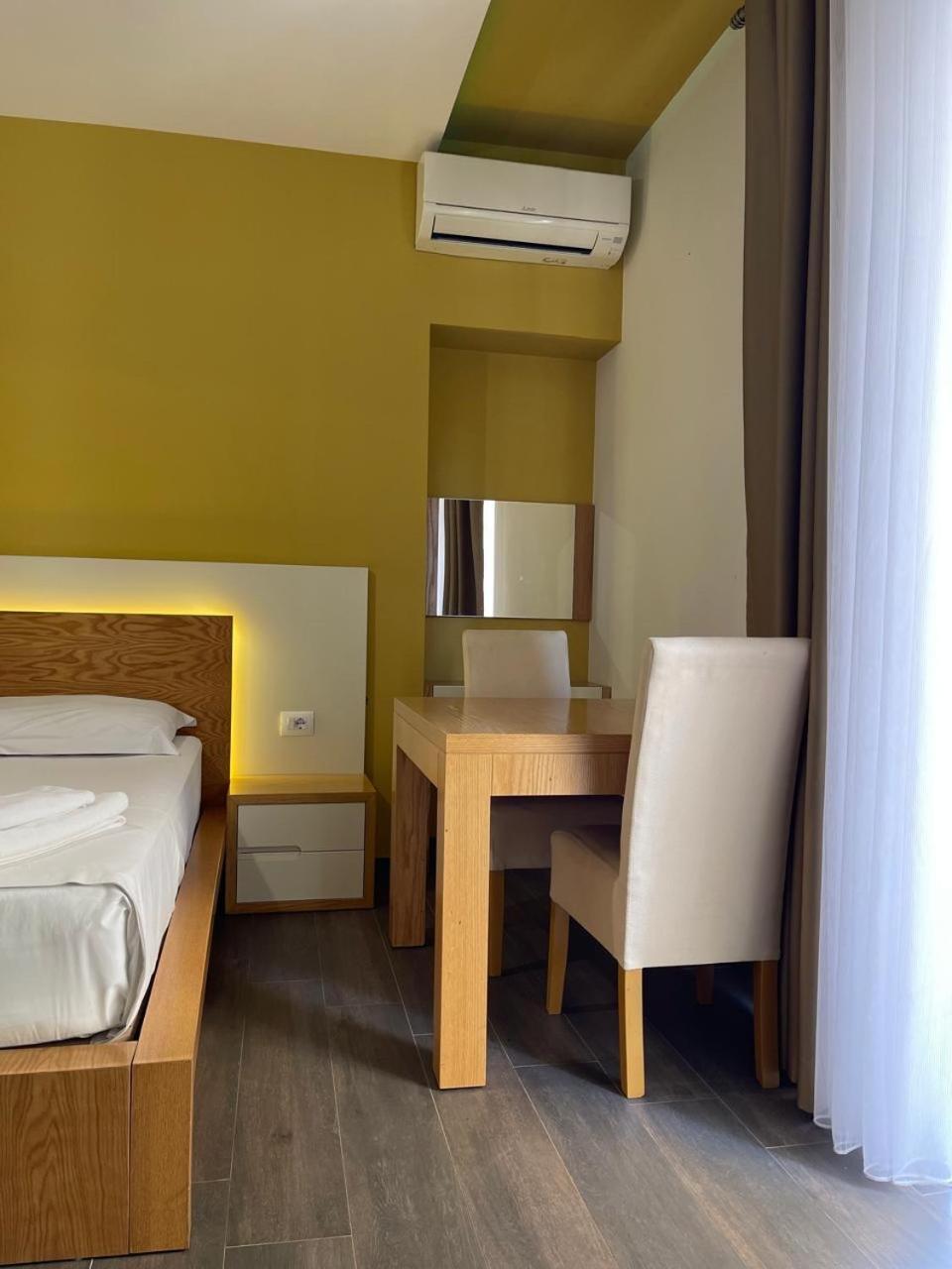 Sunrise Luxury Apartments Saranda Kültér fotó