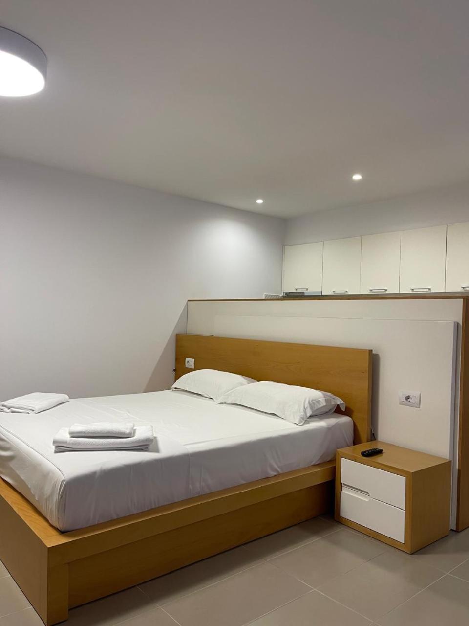 Sunrise Luxury Apartments Saranda Kültér fotó